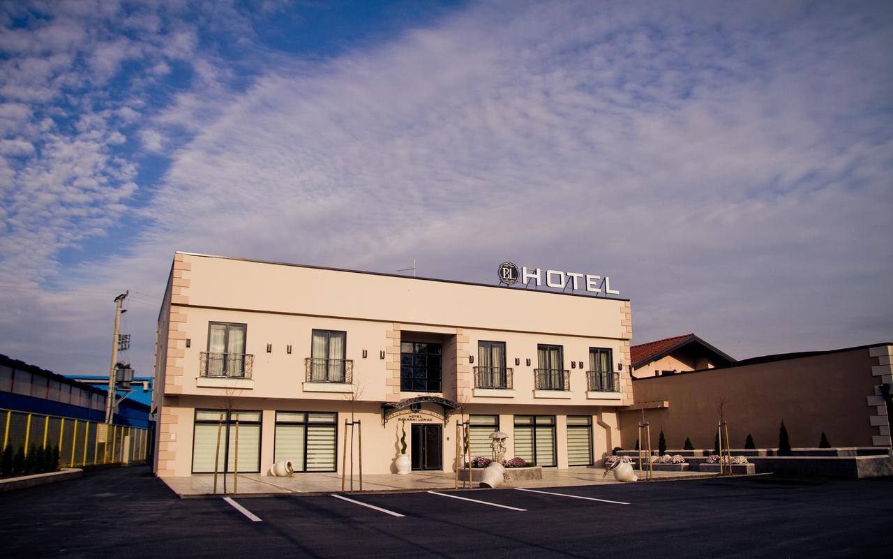 Hotel Bakarni Lonac Брчко Екстер'єр фото