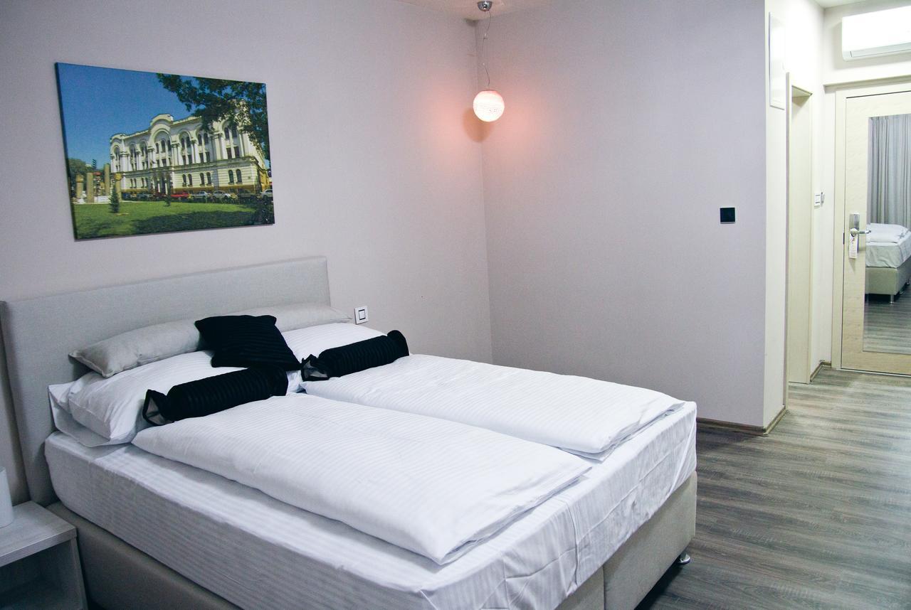Hotel Bakarni Lonac Брчко Екстер'єр фото