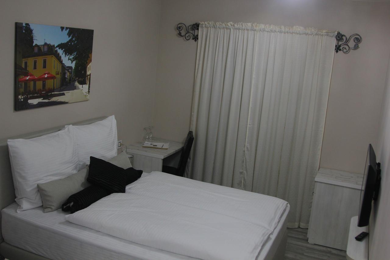 Hotel Bakarni Lonac Брчко Екстер'єр фото