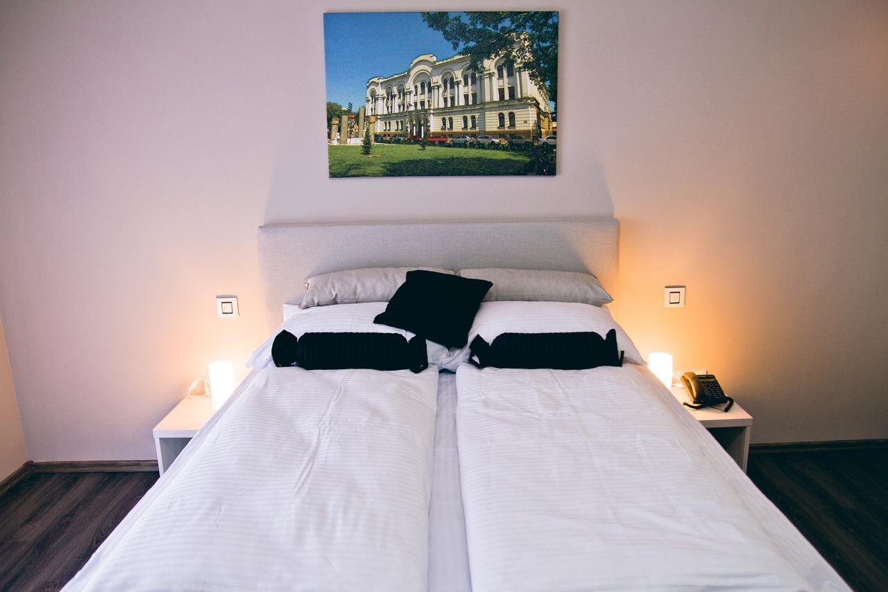 Hotel Bakarni Lonac Брчко Екстер'єр фото